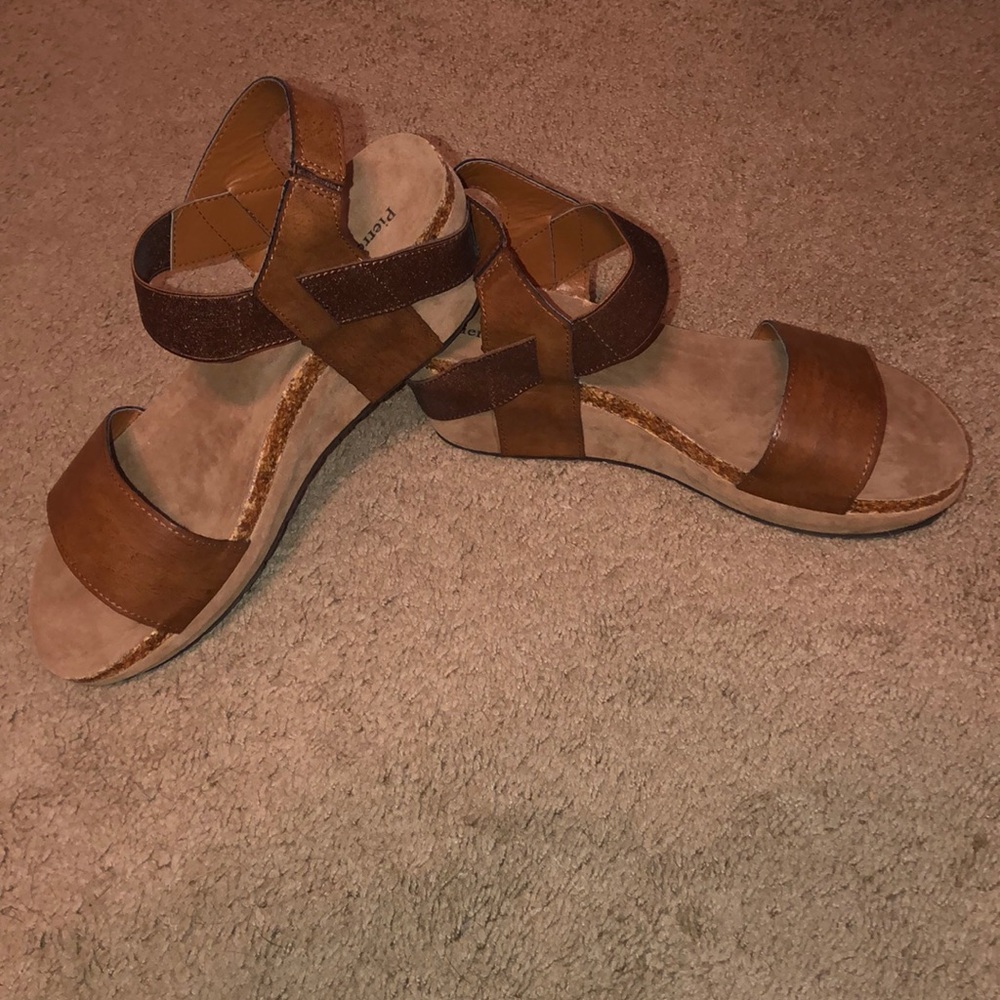 Tan Wedges
